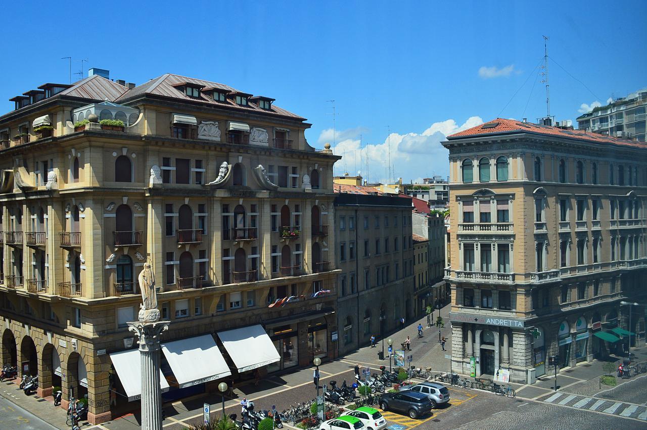 Residence Piazza Garibaldi Padua Exterior foto